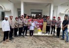 Sebar-Kebaikan-di-Hari-Ulang-Tahun-ke-78,-Satreskrim-Polres-Ende-Salurkan-Bantuan-Sosial-ke-Ponpes-Al-Ilmu