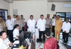 Kapolda-NTT-Dampingi-Wamen-PANRB-RI-Tinjau-Pelayanan-Publik-di-Polresta-Kupang-Kota