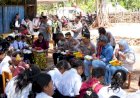 Resmikan-Revitalisasi-SMPTK-Imanuel-Tuapakas,-Kapolda-NTT-Ajak-Siswa-Makan-Bersama-Penuh-Kehangatan