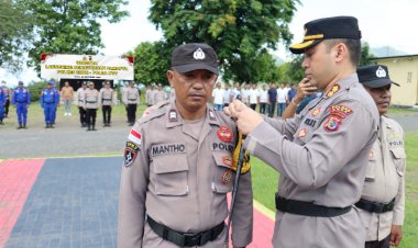 Kapolres-Ende-Pimpin-Upacara-Launching-Pengukuhan-Pamapta-Polres-Ende