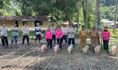 Polsek-Wolowaru-Bersama-Bhayangkari-Resmikan-Lahan-1,8-Hektar-untuk-Tanam-Perdana-Libatkan-Tokoh-Adat-dan-Agama