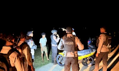 Cegah-Kriminalitas,-Tim-Perintis-Presisi-Polres-Ende-Bubarkan-Kerumunan-hingga-Damaikan-Perkelahian-Pemuda