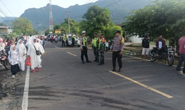 Semarak-Gema-Ramadhan-1447-H-di-Ende,-Polres-Ende-Hadirkan-Rasa-Aman-di-Tengah-Warga