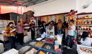 Satgas-Pangan-Kabupaten-Ende-Monitoring-Harga-dan-Mutu-Pangan-di-Pasar-Mbongawani-Jelang-Bulan-Ramadhan-2026