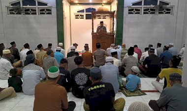 Polres-Ende-Hadir-di-Masjid-Ar-Rahman-Ippi:-Pererat-Silaturahmi,-Titip-Pesan-Kamtibmas-di-Bulan--Suci