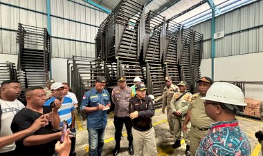 Pastikan-Stok-Pangan-Aman-Jelang-Lebaran,-Polres-Ende-Sidak-Gudang-Distributor