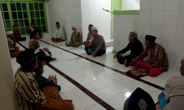 Polsek-Pulau-Ende-Gelar-Safari-Ramadhan-di-Masjid-At-Taqwa-Anarewa,-Sampaikan-Himbauan-Kamtibmas