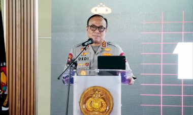 Humas-Polri-Jadi-Penjaga-Kebenaran-di-Tengah-Derasnya-Arus-Informasi