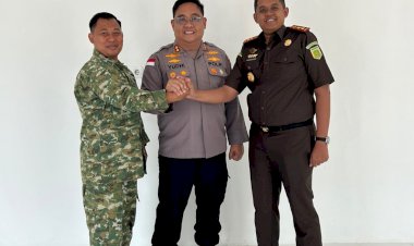 Perkuat-Sinergitas-Kelembagaan,-Kapolres-Ende,-Dandim-1602-Ende-dan-Kajari-Ende-Komitmen-Jaga-Stabilitas-Kamtibmas-Bersama