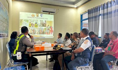 Sinergi-Lintas-Sektor,-Satlantas-Polres-Ende-Polda-NTT-Bersama-Forum-LLAJ-Gelar-Rapat-Koordinasi-Tekan-Angka-Kecelakaan