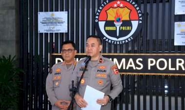 Hari-Ke-6-Pascagempa,-Polri-Terus-Bergerak:-Brimob-dan-Bantuan-Logistik-Konsisten-Dikirim-ke-NTT