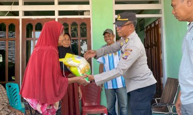 Polres-Ende-Polda-NTT-Terus-Bergerak-Salurkan-Bantuan-Bansos-untuk-Warga-Terdampak-Gempa