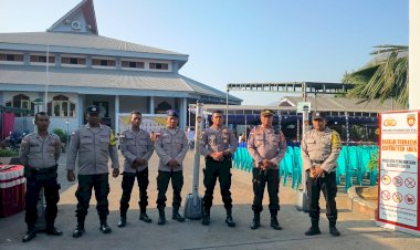 Sukses-Kawal-Agenda-Besar-Keuskupan-Agung-Ende,-Ratusan-Personel-Gabungan-Polres-Ende-Amankan-Pentahbisan-9-Imam-Baru
