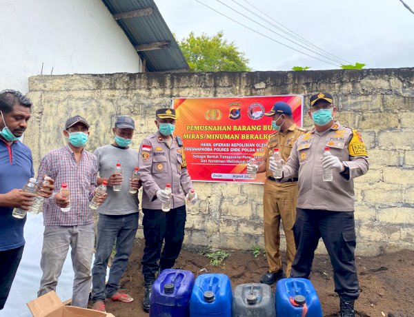 Jelang Idul Fitri 1447 H, Polres Ende Musnahkan 10 Ton Miras Jenis Moke