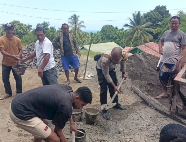 Sinergi Tanpa Batas, Aipda Yahya Bahu Membaju Bersama Umat Paroki St.Maria Woronio Bergotong Royong Rabat Halaman Gereja