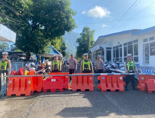 Tingkatkan Kesiapsiagaan,  Polres Ende Gelar Latihan Sistem Pengamanan Mako
