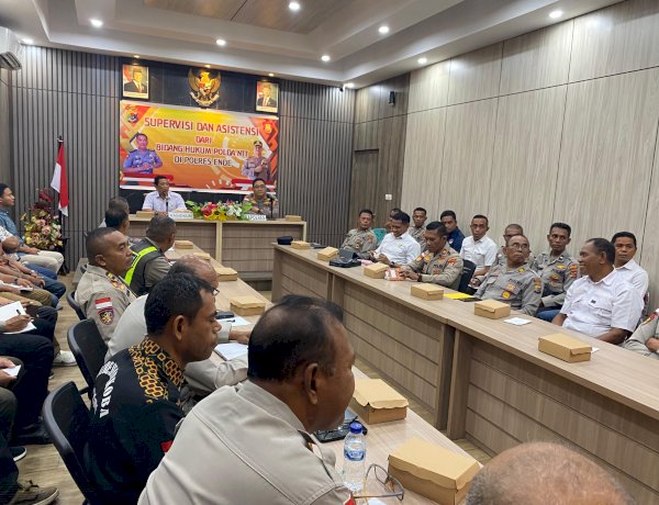 Perkuat Profesionalisme Hukum, Bidkum Polda NTT Gelar Supervisi di Polres Ende
