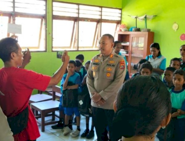 Menembus Pelosok Wukur, Kapolres Sikka Tebar Kepedulian dan Harapan bagi Generasi Penerus Bangsa