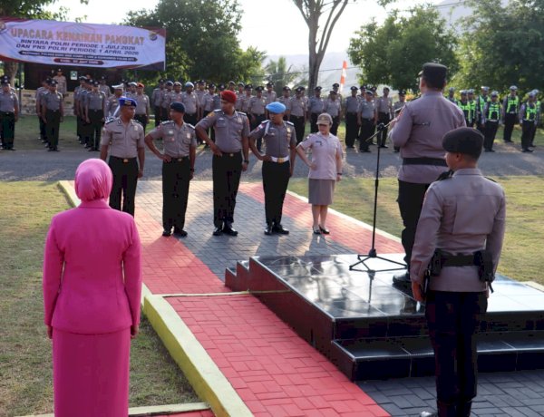 Momen Hari Bhayangkara ke-80, Puluhan Personel Polres Ende Terima Kenaikan Pangkat, Kapolres Ende: Tekankan Loyalitas dan Kebijaksanaan