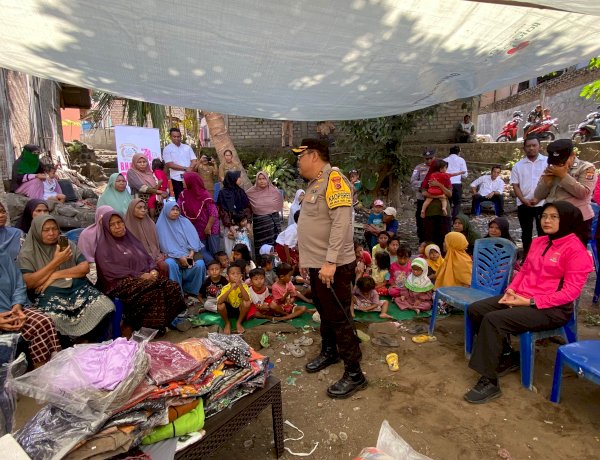 Ibu Ketua Umum Bhayangkari Terus Salurkan Bantuan Utama untuk Korban Gempa di Ende, Banyak dapat Apresiasi dari Warga