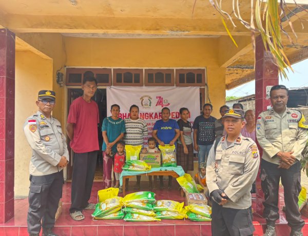 Polres Ende Polda NTT Salurkan Bantuan Kemanusiaan dari Ketua Bhayangkari Daerah Papua untuk Korban Gempa Flores