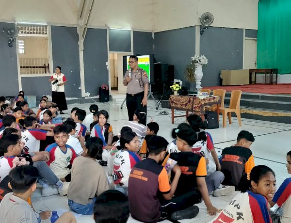 Satbinmas Polres Ende Polda NTT Gelar Sosialisasi Sekolah Aman Nyaman dan Disiplin di SMPK Frateran Ndao