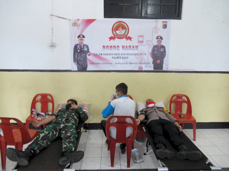 Jelang Hari Bhayangkara ke-74, Polres Ende Gelar Donor Darah