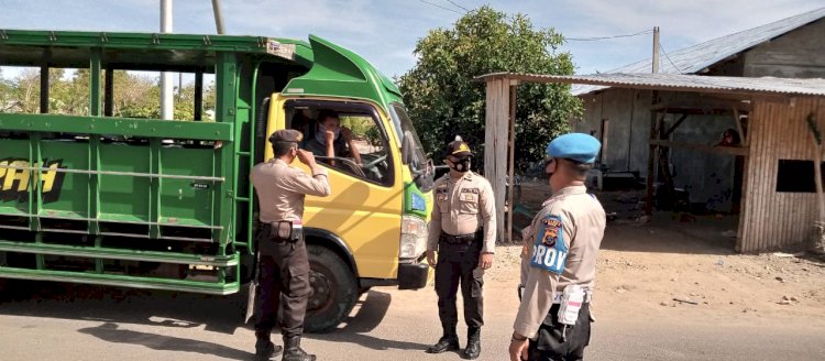 Tegakkan Disiplin, Polsek Maurole Laksanakan Penertiban Penggunaan Masker