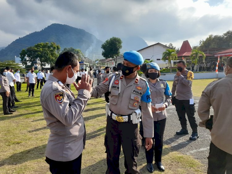 Sie Propam Polres Ende, Cek Sikap Tampang Anggota