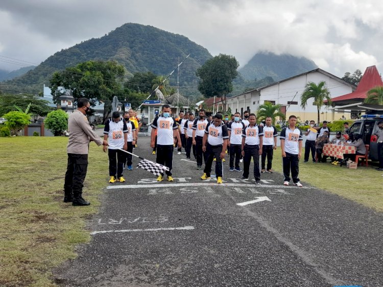 Jaga Kebugaran Dan Kesehatan Personil, Polres Ende Gelar Tes Kesamaptaan Jasmani Semester II Tahun 2021