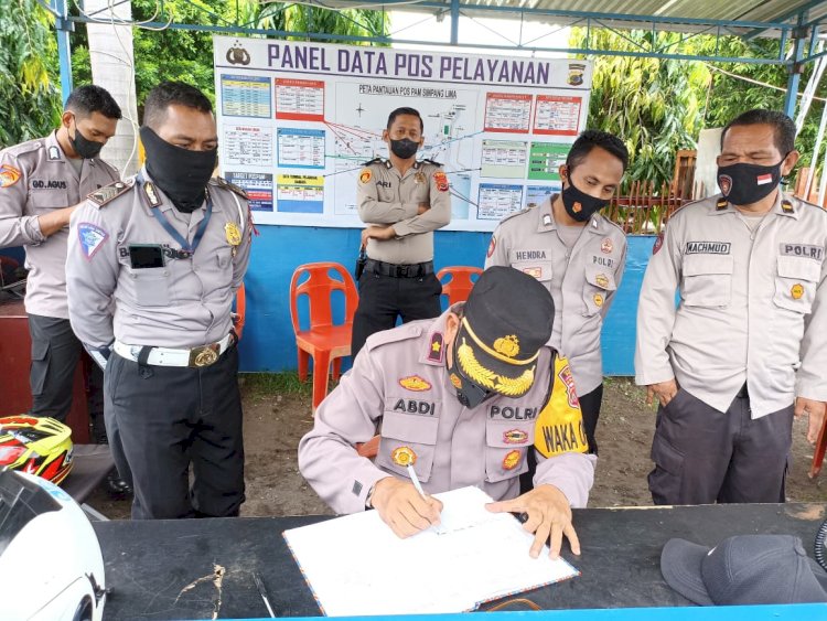 Cek Kesiapan Personil, Waka Polres Ende Sidak Dua Pos Pam Ops LIlin Ranakah 2021