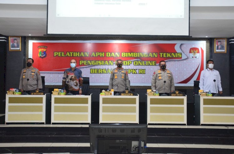 Pelatihan APH dan Bimbingan Pengisian SPDP Online bersama KPK RI, Kapolda NTT Minta Para Penyidik Tipikor untuk Meningkatkan Knowledge, Skill dan Attitude