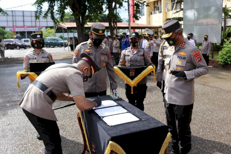 Sertijab 11 Kapolres, Kapolda NTT:Beri Warna Baru dan Terobosan Kreatif dalam Harkamtibmas