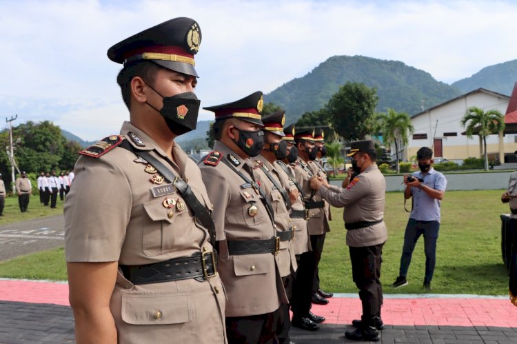 Kapolres Ende Pimpin Sertijab Kasat Lantas, Kasat Reskrim dan Kapolsek Ndona