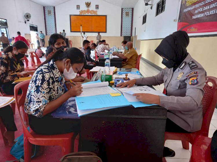 Polres Ende Laksanakan Pemeriksaan Administrasi (Rikmin) Bagi Calon Siswa Penerimaan Anggota Polri Tahun 2022