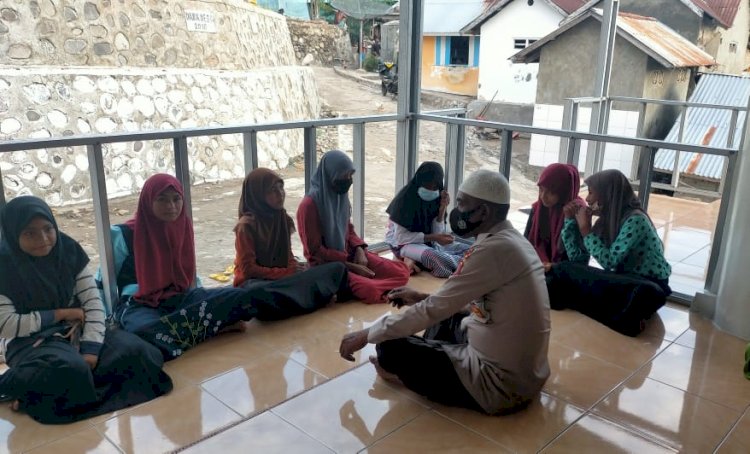 Polisi Sahabat Anak, Kapolsek Pulau Ende: Ciptakan Generasi Yang Bermanfaat Bagi Masyarakat dan Bangsa