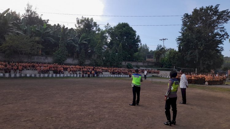 Tekan Angka Kecelakaan Dikalangan Pelajar, Satlantas Polres Ende Sosialisasikan UU No 22 Tahun 2009 di Sekolah