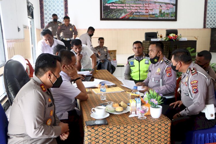 Polres Ende Terima Tim Audit Kinerja Itwasum Polri Tahun Anggaran 2022