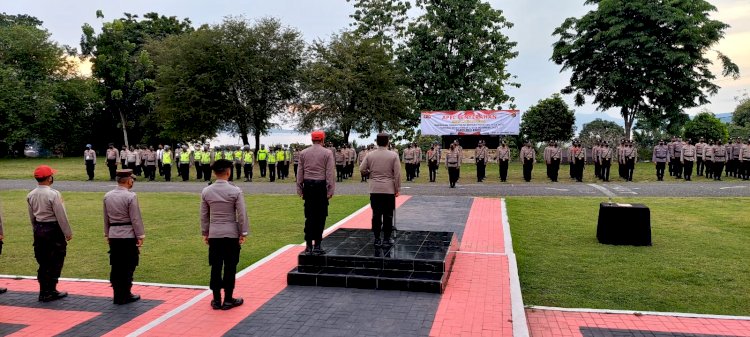 Kapolres Ende Pimpin Apel Penyerahan Siswa Latihan Kerja Pendidikan Pembentukan Bintara Polri Gel II T.A. 2022