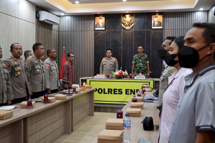 Kapolres Ende Bersama Forkopimda Mengikuti Vicon Rakor Lintas Sektoral Bidang Ops Tahun 2022