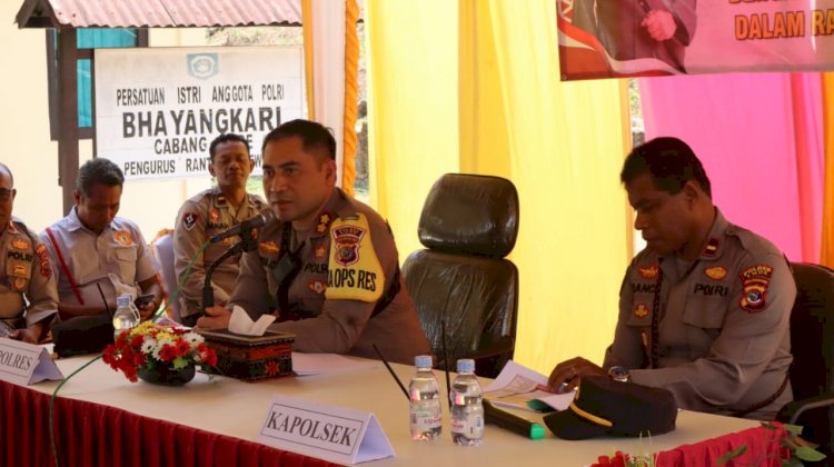 Kunjungan Kerja di Hari ke 2, Kapolres Ende Kunjungi Polsek Wewaria dan Polsek Detusoko