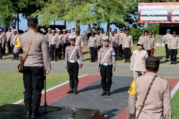 Ambil Apel Jam Pimpinan Awal Tahun 2024, Kapolres Ende: Ingatkan Anggota Untuk Selalu Menjaga Kesehatan Menghadapi Pemilu 2024