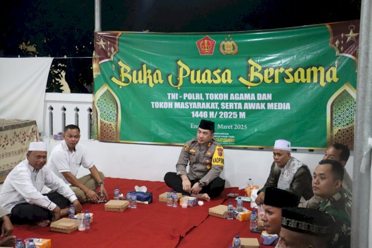 Perkuat Sinergisitas TNI-Polri, Polres Ende Bersama Kodim 1602 Gandeng Tokoh Agama dan Insan Pers Buka Puasa Bersama