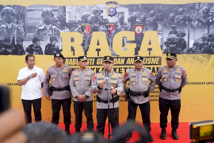 POLDA RIAU LAUNCHING PROGRAM TIM RAGA (RABU ANTI GENG DAN ANARKISME)