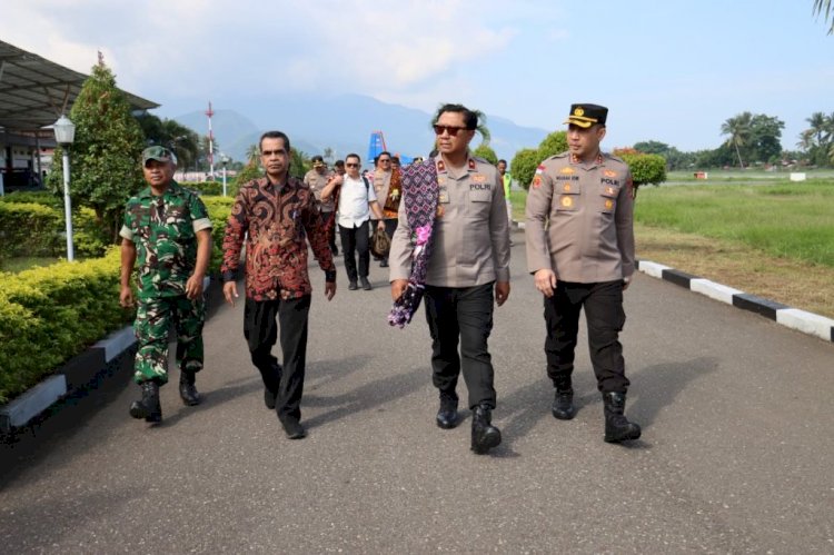 Wakapolda NTT Disambut Hangat di Ende, Gelar Kegiatan Asistensi Jajaran Polres Daratan Flores