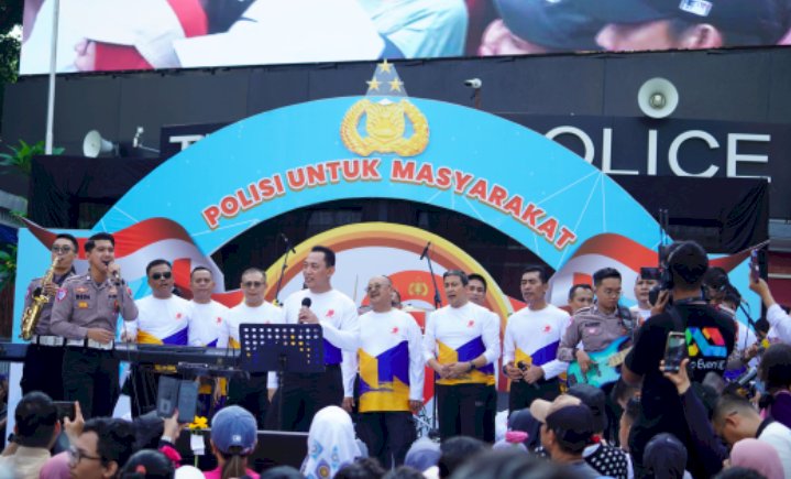 Bhayangkara Sport Day: Kapolri Bawakan Lagu God bless dan Bon Jovi di Bundaran HI