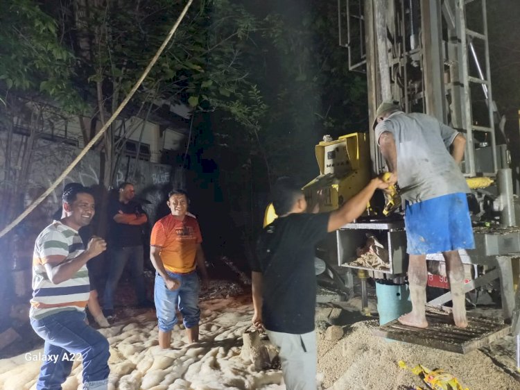 Polri Menyiram Harapan: Air Bersih Mengalir untuk Warga Tode Kisar