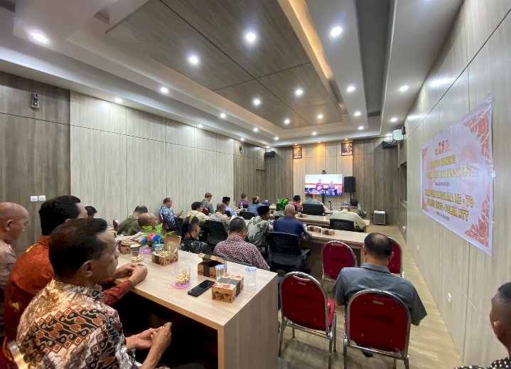 Polres Ende Gelar Nonton Bareng Wayang Kulit dalam Rangka Hari Bhayangkara ke-79