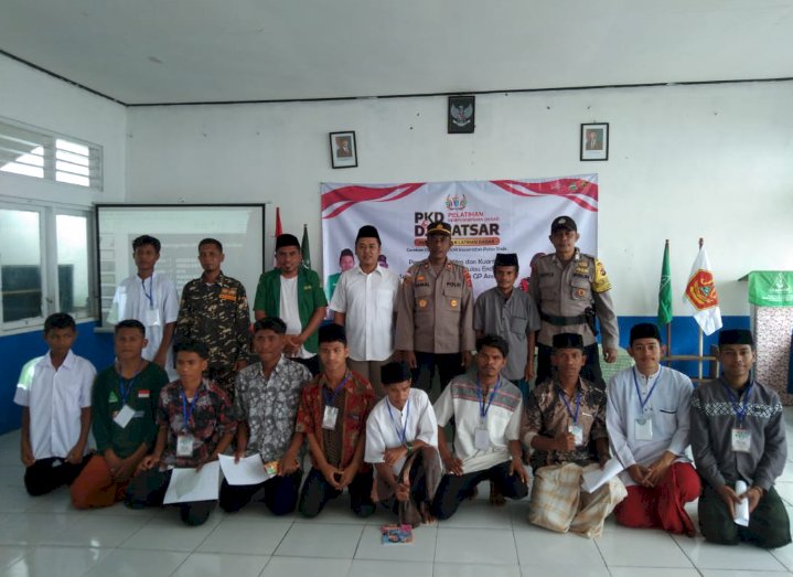Kapolsek Pulau Ende Jadi Pemateri pada Diklatsar Banser I GP Ansor