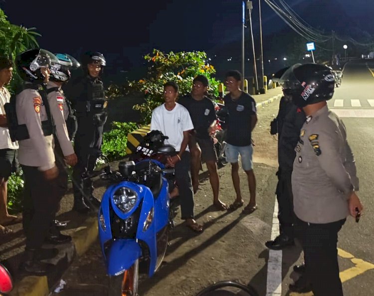 Jaga Kamtibmas Tetap Kondusif, Satuan Samapta Polres Ende Gelar Patroli Perintis Presisi